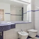 Hotel Art House One 3*