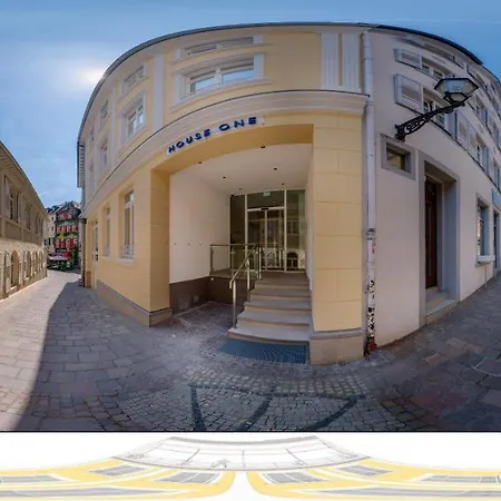 酒店 Art House One 3*