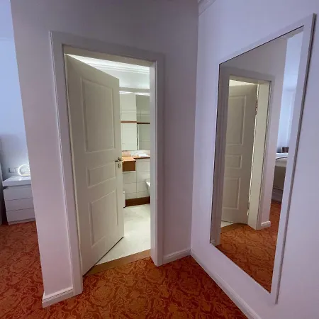 Art House One Отель Баден-Баден