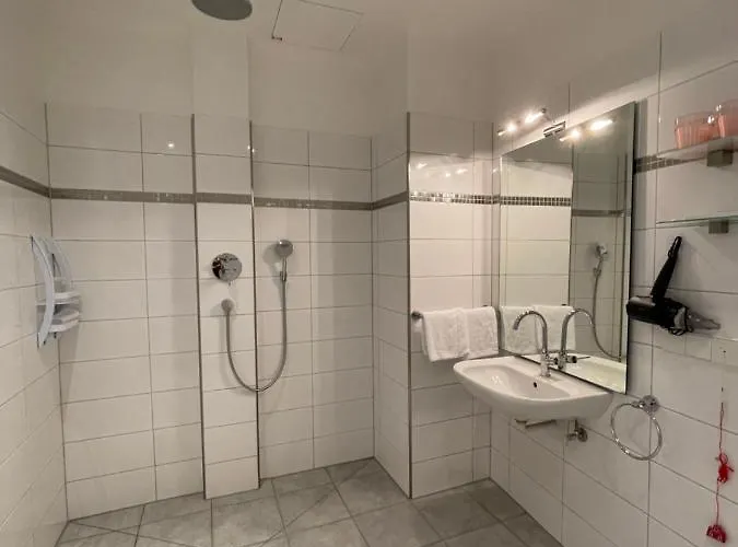 Art House One Hotel 3*